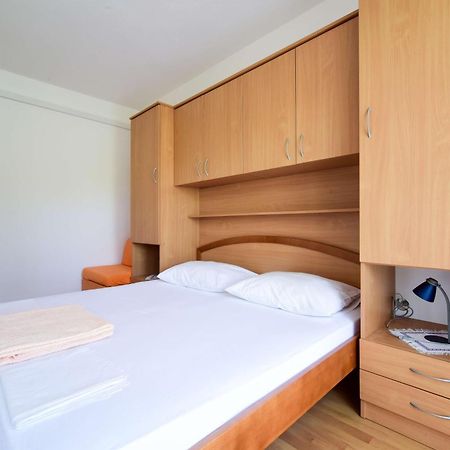 Apartments Mrva Ugljan Eksteriør billede